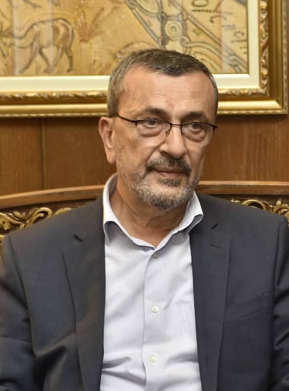 حسن عز الدين بعد لقائه اعلاميين: هدفنا في معركة الفساد ليس الانتقام بل مواجهة الهدر المالي ووقف السرقة