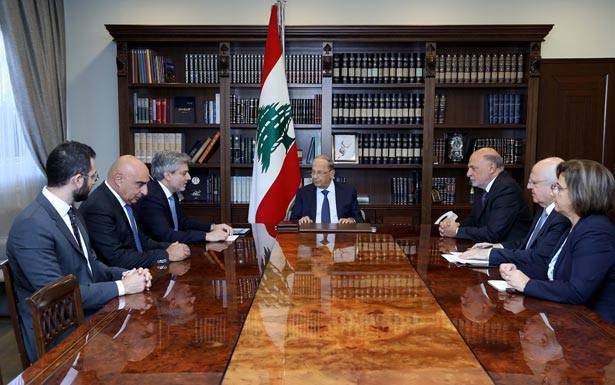 عــــون اتـصــــل بـحاكم مصرف لــبـنـان