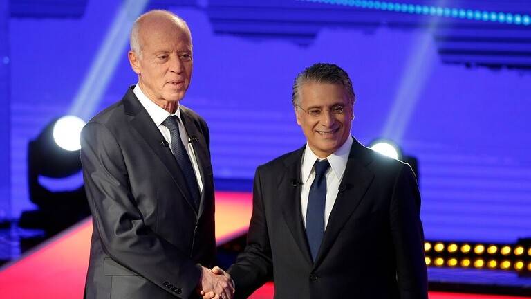 هيئة الانتخابات التونسية: لا خروق للصمت الانتخابي والإقبال ضعيف على التصويت في الخارج