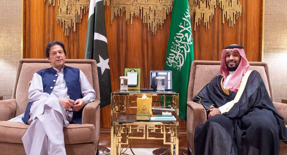 بعد زيارة إيران والسعودية... ماذا أنجز عمران خان بين طهران والرياض؟