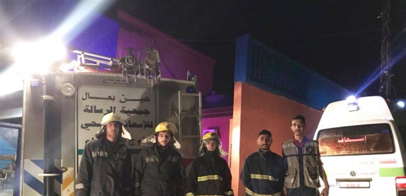 اخماد حريق في معمل للبلاستيك بين البازورية وعين بعال