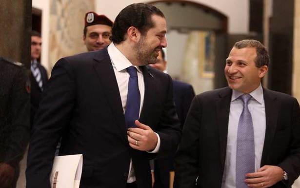 مصادر وزارية في 14 آذار: سياسة النأي بالنفس ستزيد التناحر بين اركان العهد ومعارضيه.