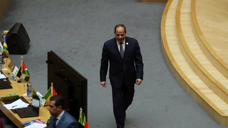 السيسي: لا تجاملوا أحدا لأن المجاملة فساد