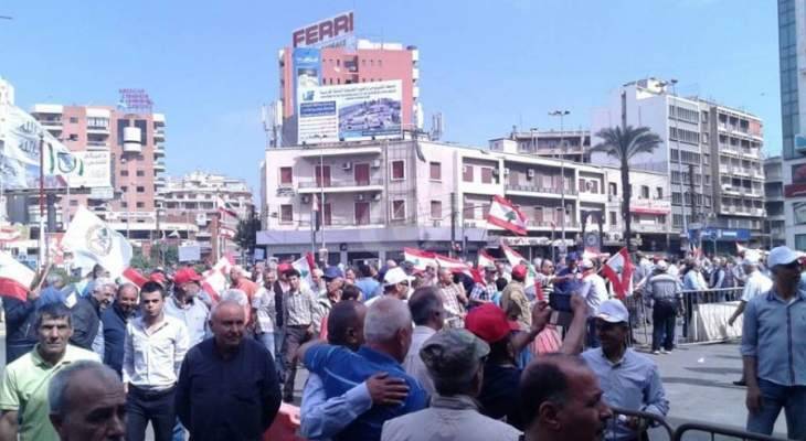 جريح بإشكال بساحة النور- طرابلس على أثر رفع العلم التركي