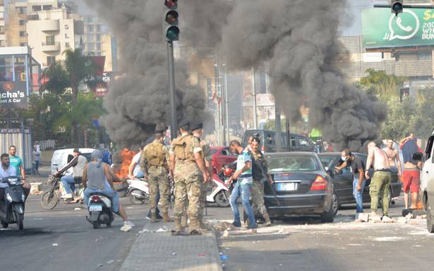السفارة السعوديّة تدعو لتجنّب أماكن التظاهر