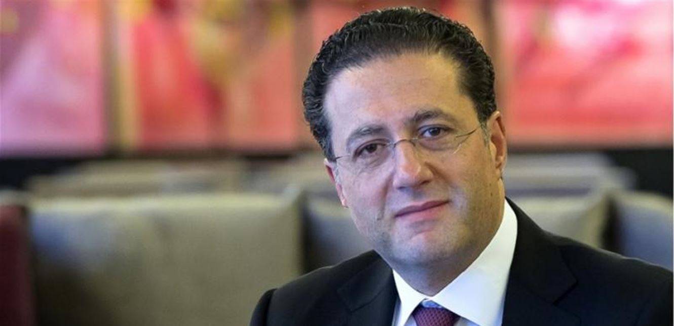 بعد الجدل حول ضريبة الـWhatsapp.. محمد شقير يوضح!