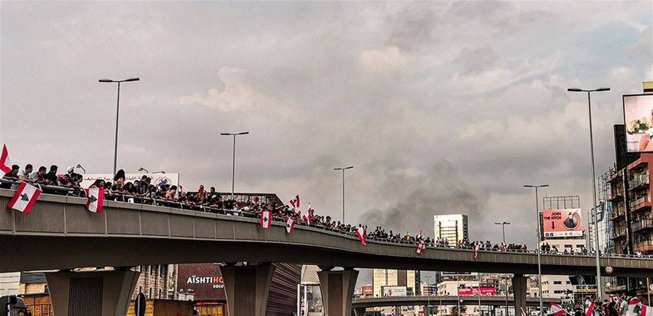 اقفال اوتوستراد جل الديب ونهر الموت في الاتجاهين