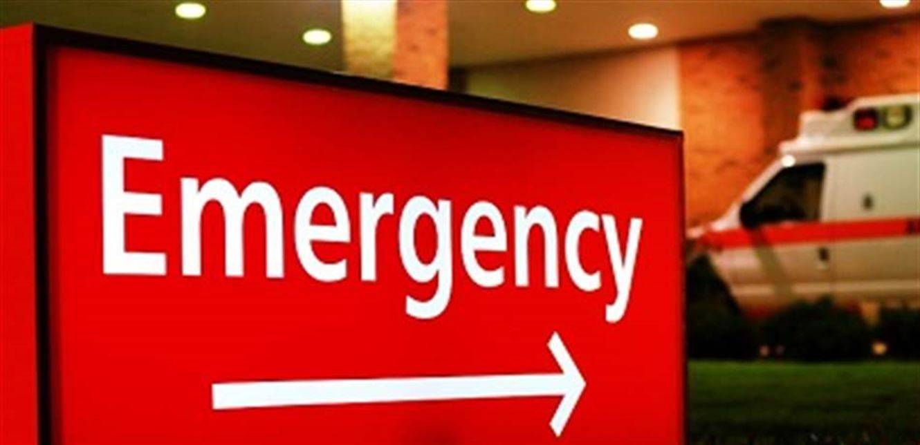 نقيب الأطباء يناشد المتظاهرين فتح الطرق للحالات الطارئة