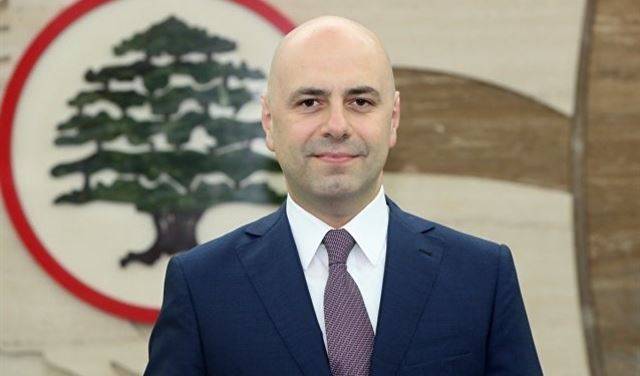حاصباني رد على شقير: لم اطالب بوضع ضريبة على الـ Whatsapp كما يدعي زوراً بعض المغرضين