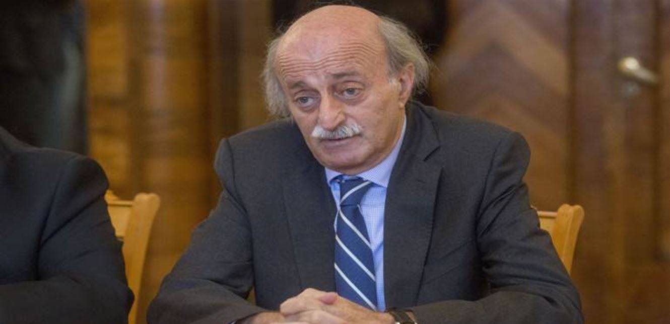 جنبلاط: الانفصام بالشخصية يسود في دوائر القرار العليا
