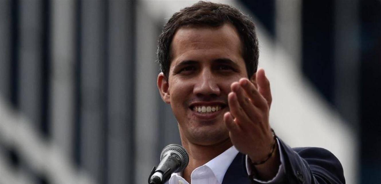 غوايدو يحشد آلاف المتظاهرين ضدّ مادورو