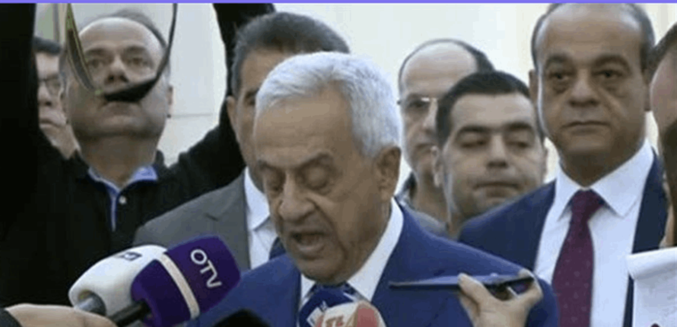 إرجاء الجلسة التشريعية واعتبار اللجان النيابية قائمة