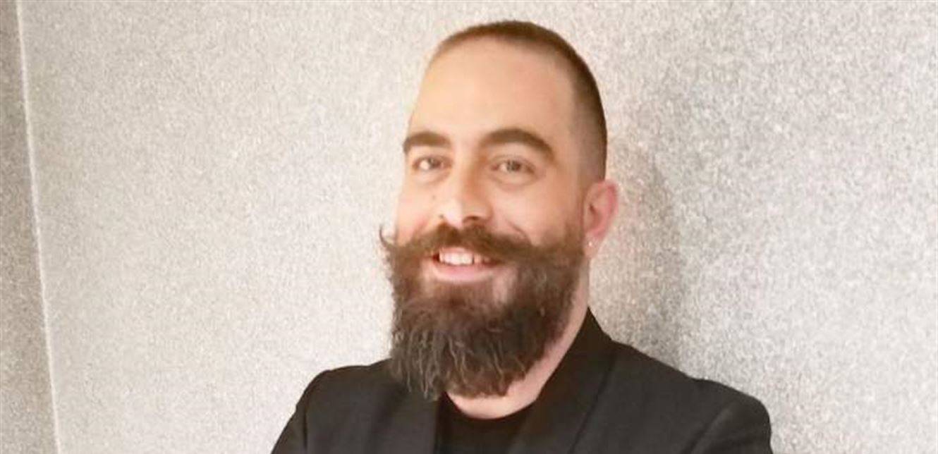 جوزيف طوق يتعرض للضرب على جسر الرينغ.. ورسالة للطائفة الشيعية