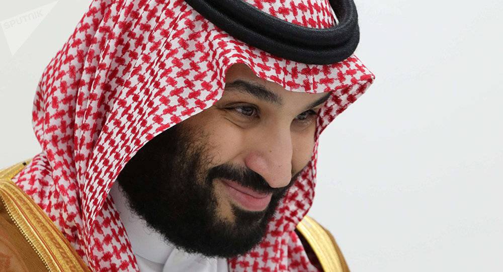 محمد بن سلمان يحضر افتتاح بطولة "إيه بي بي" للفورمولا