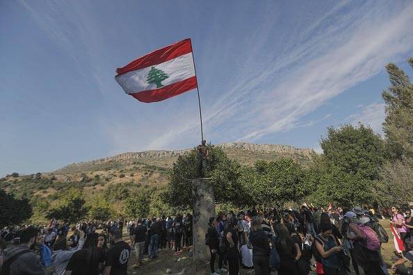 ارض لبنان تنبت ثواراً
