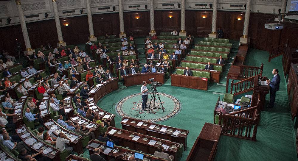 مؤشرات ميزانية الدولة وقانون المالية تنذر بسنة اقتصادية صعبة في تونس