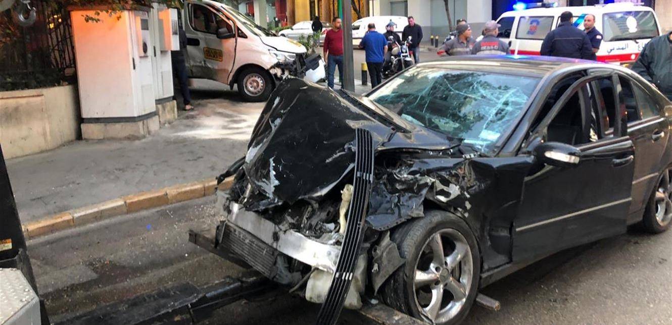 5 جرحى في حادث مروّع في الحمرا
