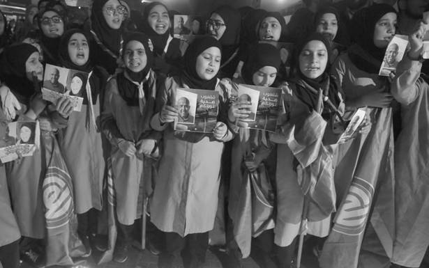 وقفات استنكار وإضاءة شموع لروح حسين شلهوب وسناء الجندي