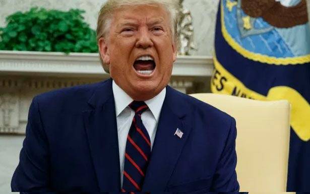 متحدثاً عن مستقبل بينس وبومبيو تـرامـب عن آلـية عزلـه : بصراحة أريـــد المحاكمة