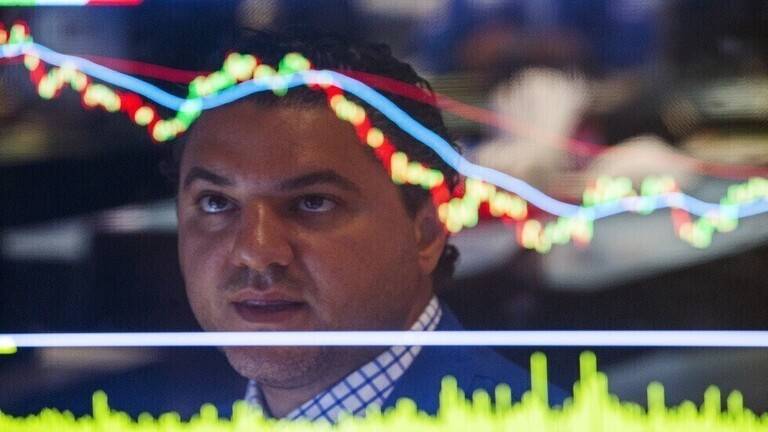 النفط ينخفض وسط مخاوف على الاقتصاد العالمي