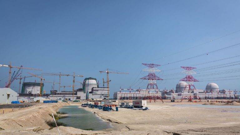 رخصة تشغيل أول محطة نووية بالإمارات قد تصدر بالربع الأول من 2020