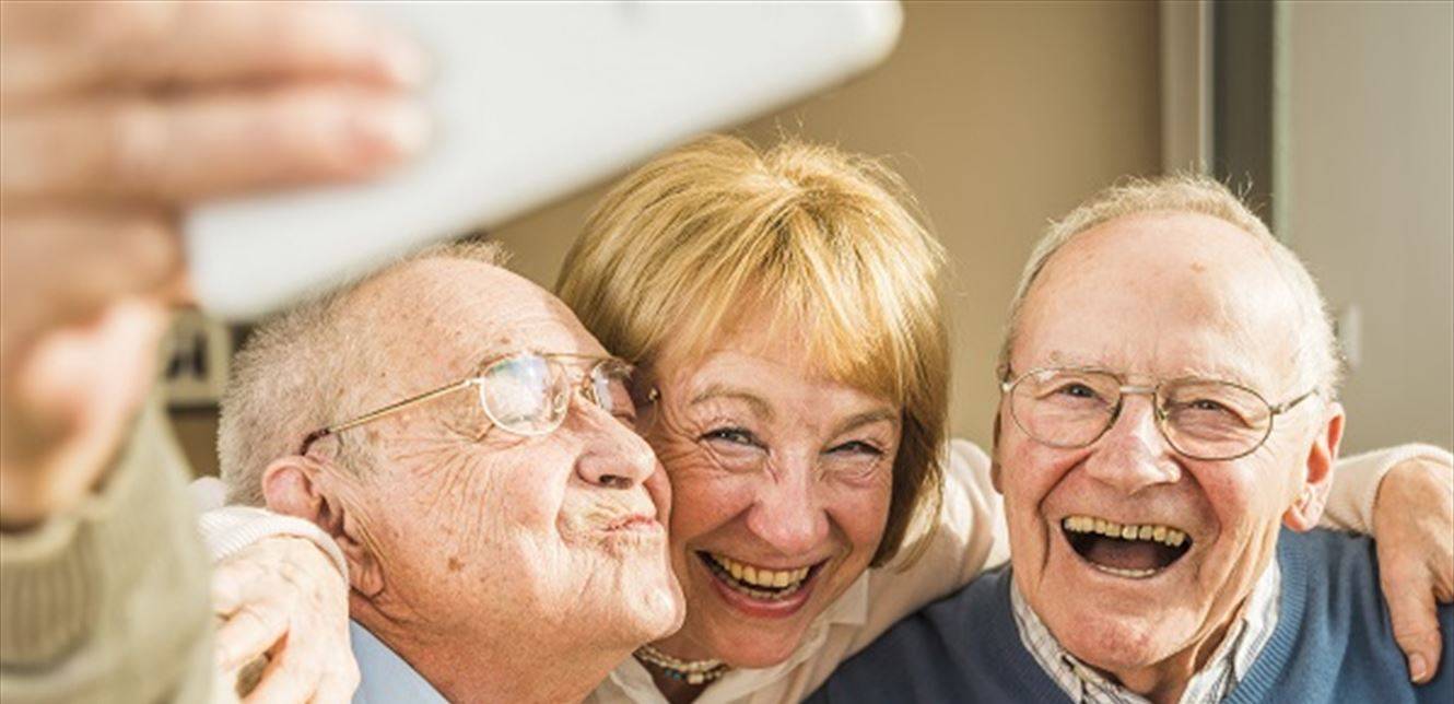 هاتف لكبار السن.. تعرّفوا إلى مميزاته