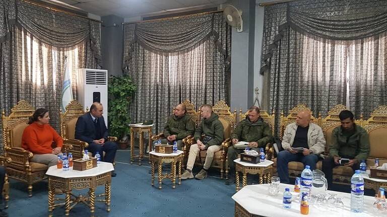 وفد عسكري روسي يلتقي قيادات كردية في عين العرب