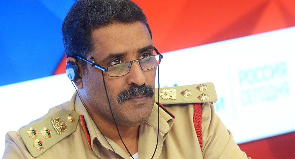 الجيش الليبي يعلن انسحاب المسلحين من حقل الفيل النفطي