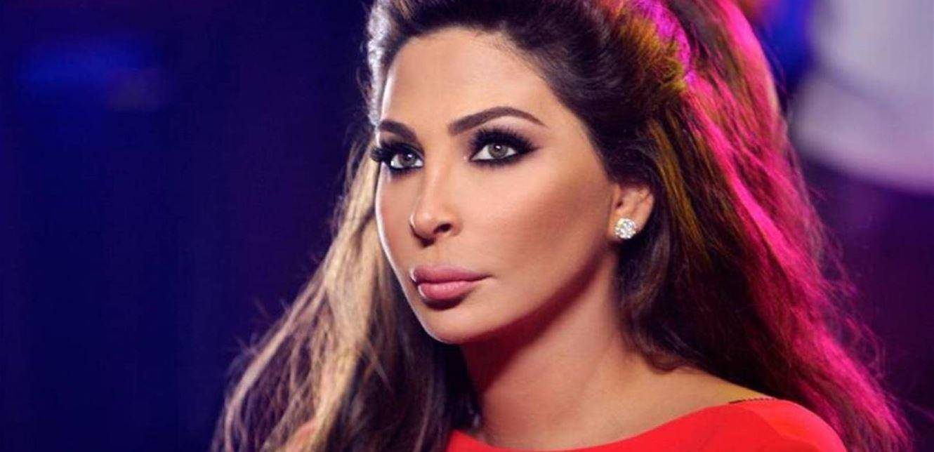 باللون الأزرق وعلى البحر.. هكذا ودّعت اليسا المكسيك! (صورة)