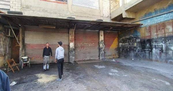 أصحاب مهن ومؤسسات في المدينة الصناعية في صيدا يغلقون محالهم احتجاجا على الأوضاع