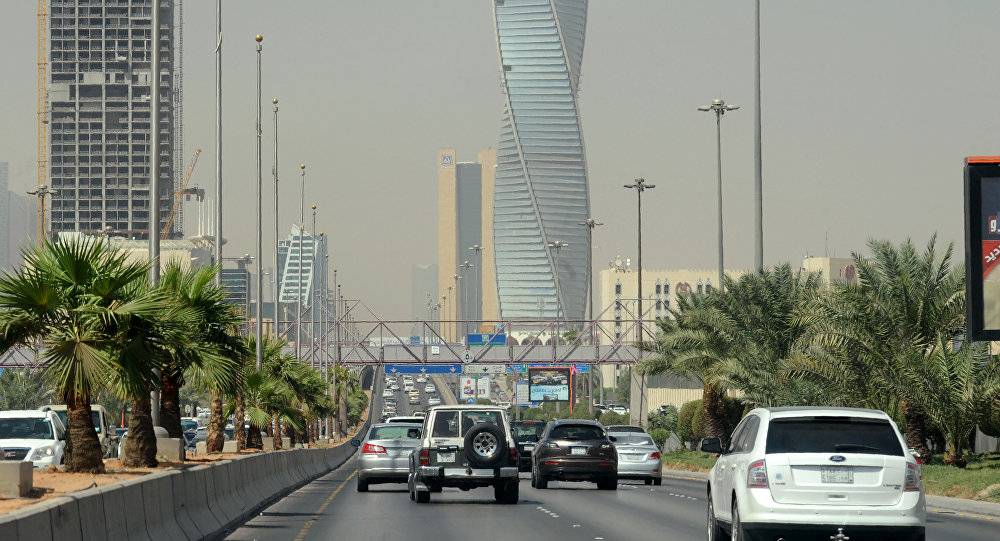 موعدنا السبت...أمير سعودي يعلن عن 