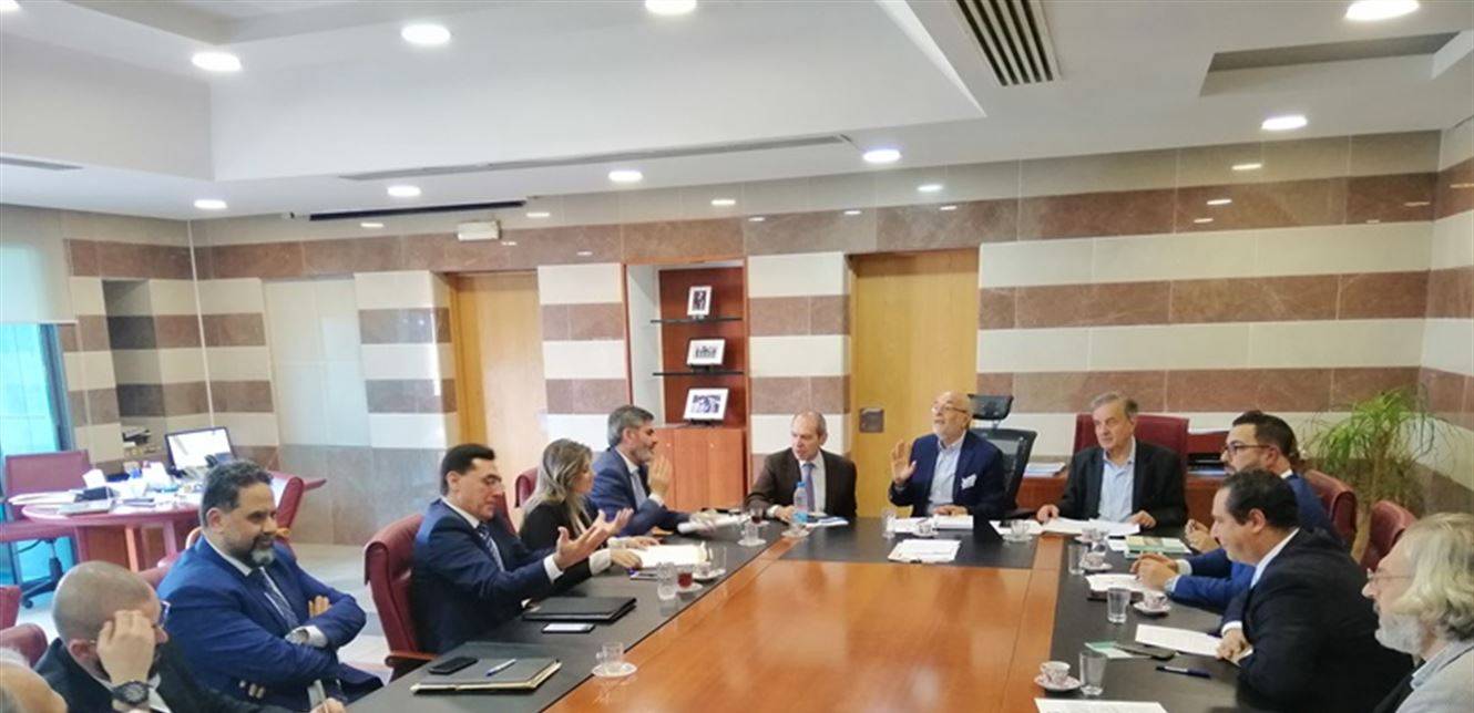 شهيب يعرض مع لجان الأهل إطلاق لجنة الطوارىء التربوية لإنقاذ العام الدراسي