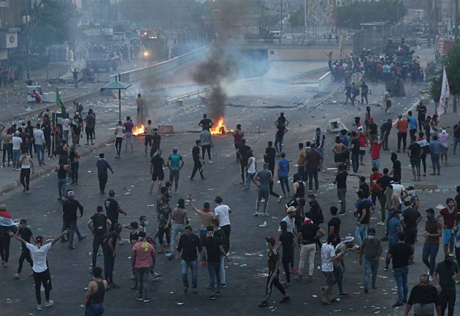 مسلحون يطلقون النيران عشوائيًا في العراق: 10 قتلى و 23 جريحاً