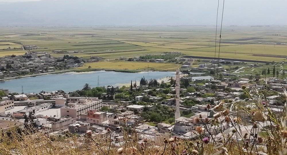 مقتل شخص وإصابة طفل بقصف للإرهابيين بريف حماة الشمالي بسوريا
