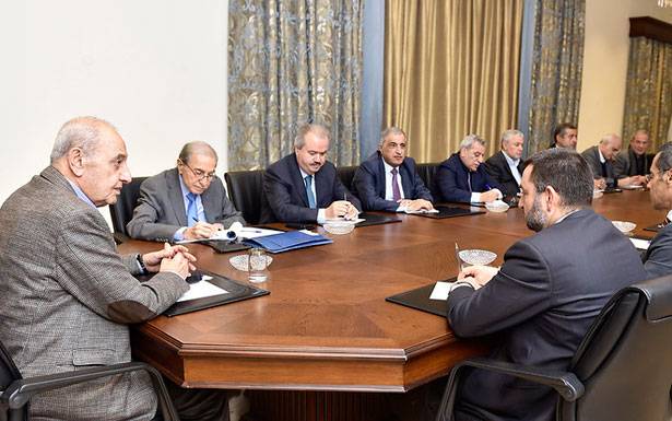 «لضرورة الإسراع في تأليف الحكومة»