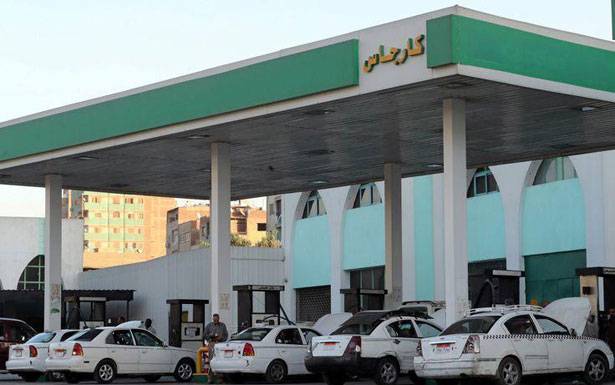 مع ارتفاع أسعار البنزين.. المصريّون