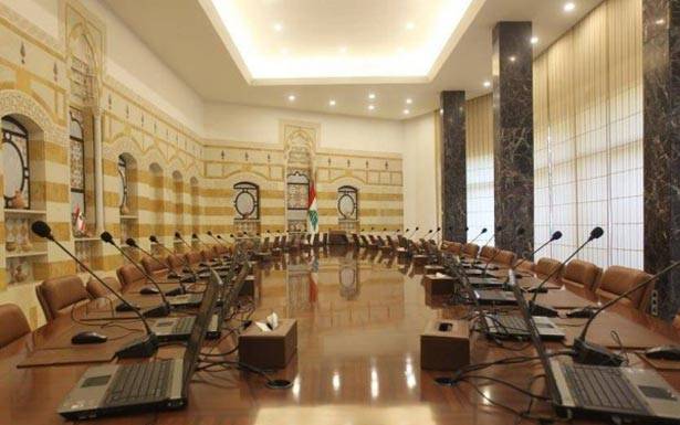 اعادة ترتيب الكراسي