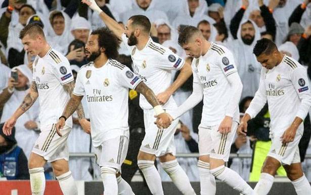 ريـال مدريد يجهز عرضاً مغريـاً
