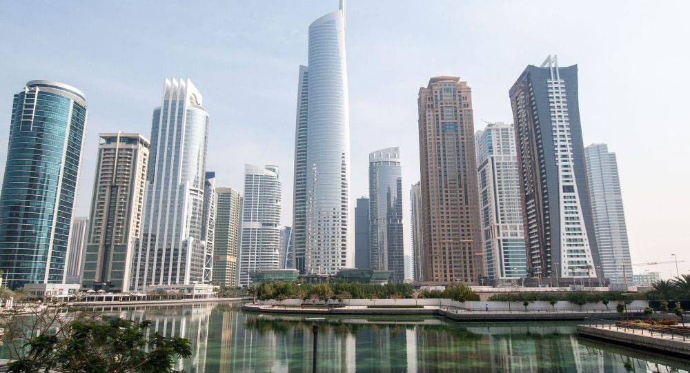 دبي... وجهة بحرية جديدة بجزر عائمة ومناطق ترفيه عائلية