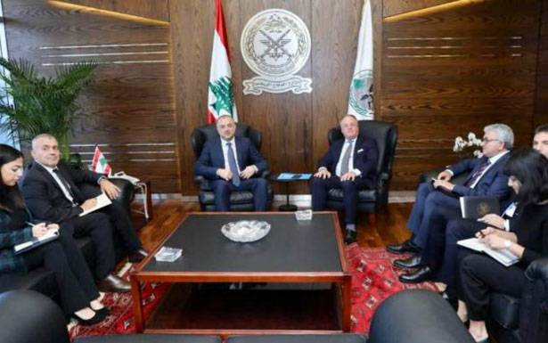 بـو صعب استقبل ديــــل كــــــول وأكد ضرورة