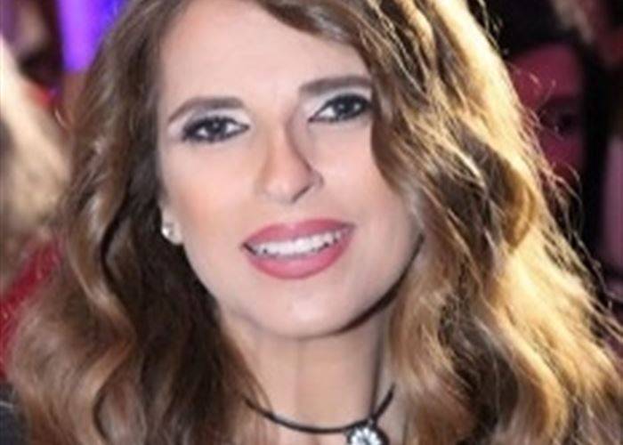 بالفيديو- ميرنا خياط في حلقة ميلادية رائعة!