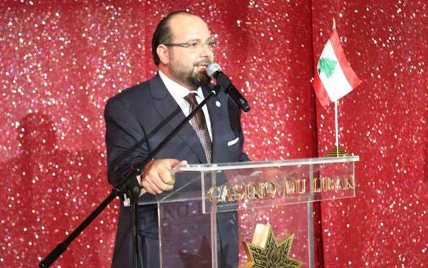 بمشاركة 128 لاعباً ولاعبة