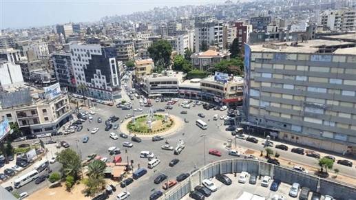 حاول إضرام النار بنفسه في طرابلس لعدم قدرته على علاج ابنته