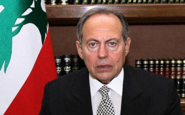 لحود: ما يُسمّيه الحريري خرقاً دستورياً حصل في عهد الهراوي مع مُوافقة والده