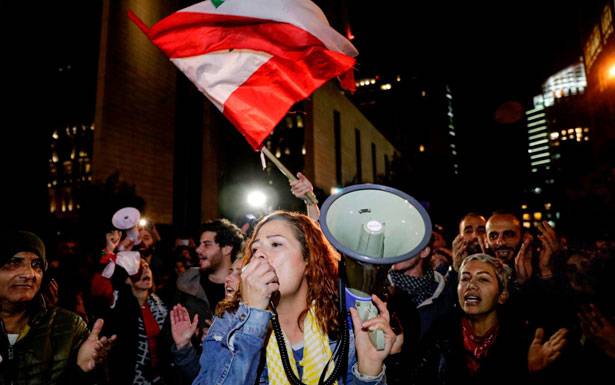 الحريري خارج المعادلة... والنكسات تتوالى عليه من الداخل والخارج رسائل اميركية يوصلها هيل ابرزها: لا حكومة في الوقت الراهن!