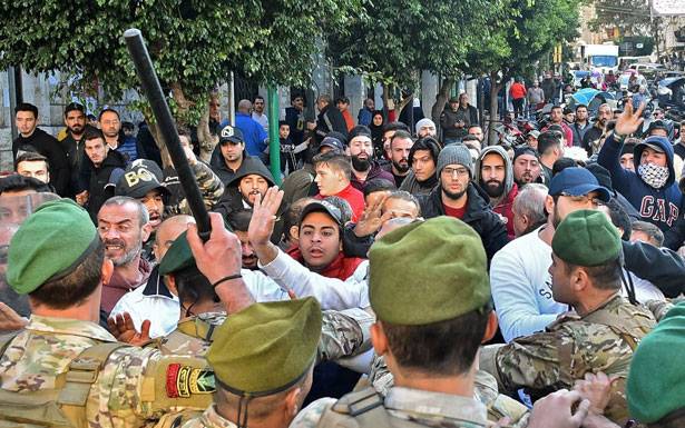 كيف سيُنقذ دياب نفسه من «الفيتو» السنيّ ورفض الحراك له...؟! الـشارع السـنـي : نــرفــض أن يُعــيــّن باسيل رئـــيــس حكومتنا
