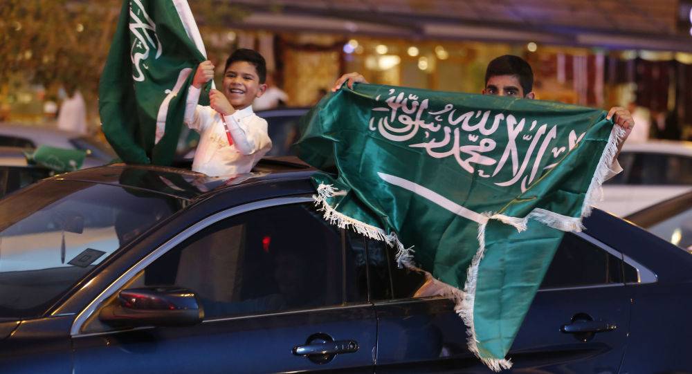وزير الثقافة السعودي: مفاجأة سارة الأسبوع المقبل