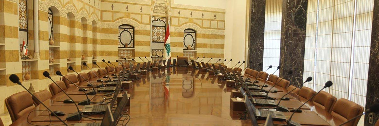 «حرب شائعات» تحاصر التأليف ودياب يُحيطها «بالكتمان» ويأمل بنتائج بين العيدين
حزب الله مع تسهيل المهمّة ولا اتصالات بالرئيس المكلّف «والمستقبل» لن يُشارك
ضغوط داخليّة وخارجيّة على الحريري لإخراجه عن «صمته» وتباين سعودي ــ مصري