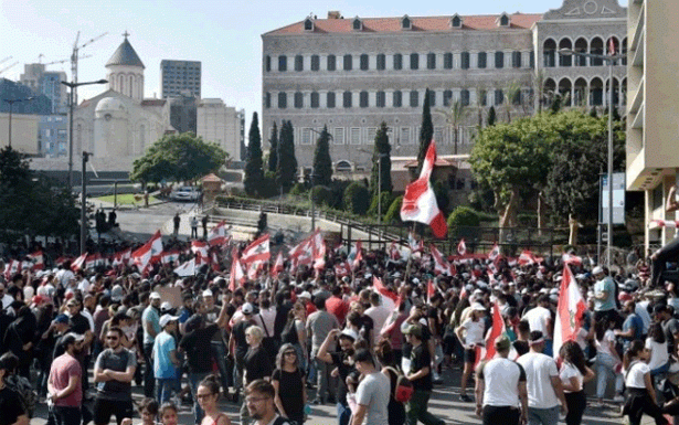 خـلـط الأوراق الحكوميّة... الحراك المـدنـي يتجه الى خطـوات تصعيديّة هــل يــقبـــل ديــــاب تــــرؤس حكــومـــة تكنوسياسيّة أمّ يعتذر؟