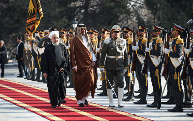 أمير قطر يزور طهران لتطوير العلاقات ..روحاني : لدينا علاقات سياسيّة ُمميّزة